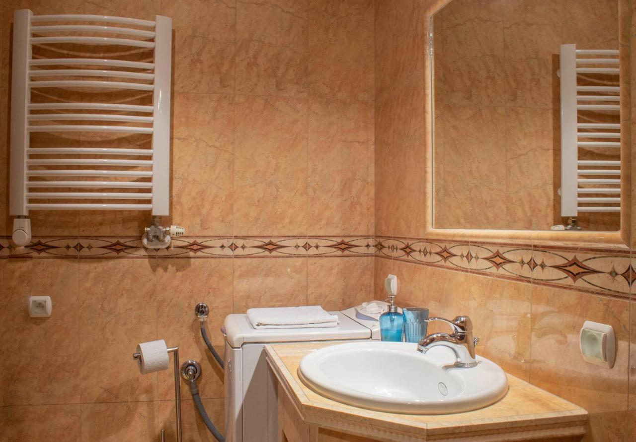Apartment Downtown Krupnicza 7 *